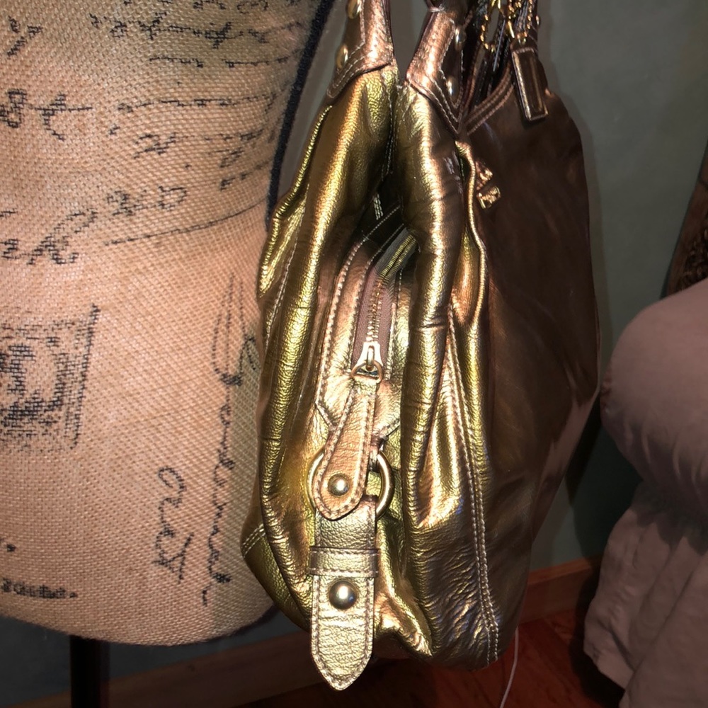 EUC Coach Maggie Antique Soft patent leather purse - Picture 6 of 16